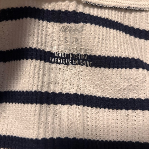 Aerie Henley - Picture 2 of 2